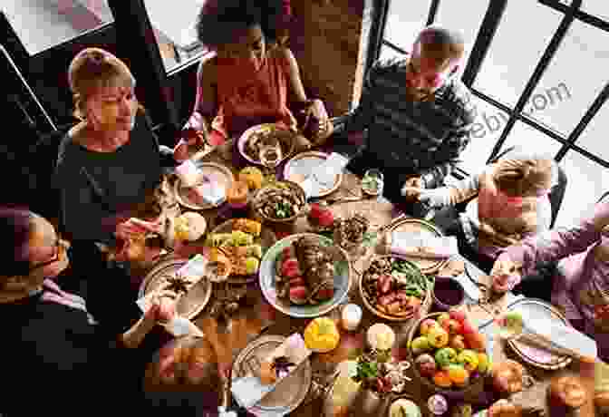 A Family Gathered Around A Thanksgiving Feast Unbelievable Pictures And Facts About Thanksgiving