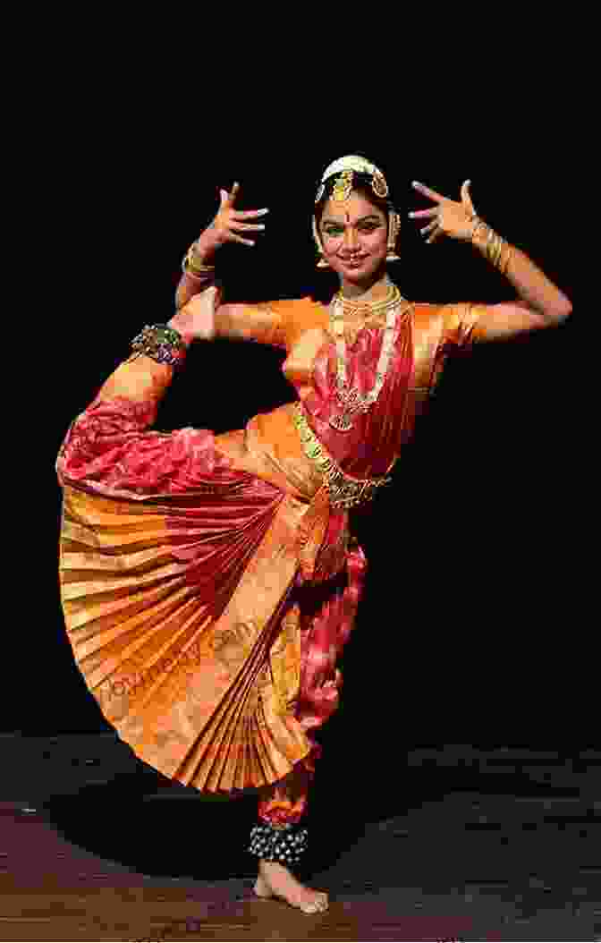 Dancer Performing Bharatanatyam Natya Bharatanatyam Sanskritik Kala Vidyalay (SKV Guide To Bharatanatyam 1)